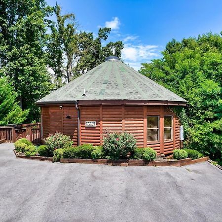 Mountain View Family Cabin W Game Room & Pool סביירוויל מראה חיצוני תמונה