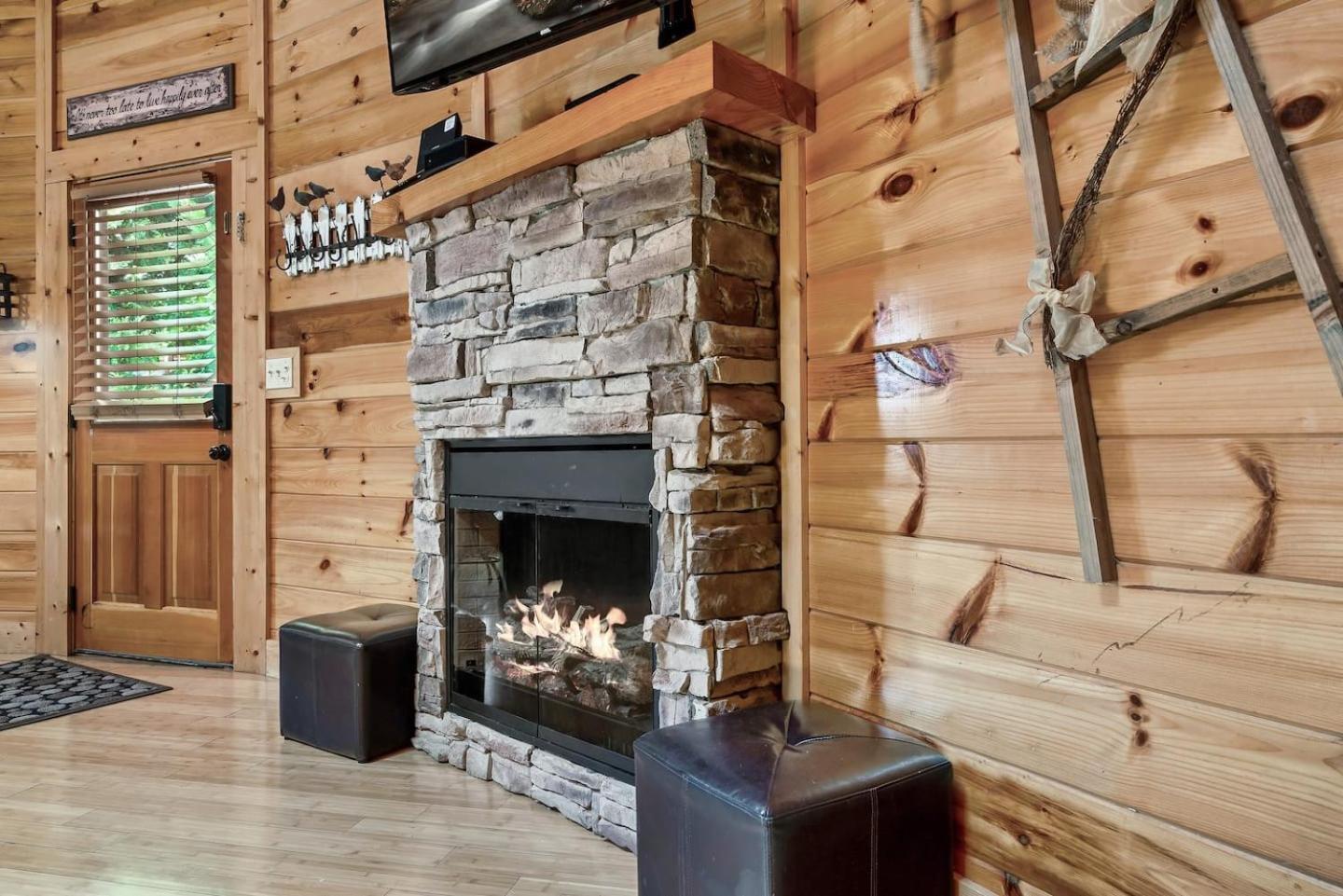 Mountain View Family Cabin W Game Room & Pool סביירוויל מראה חיצוני תמונה