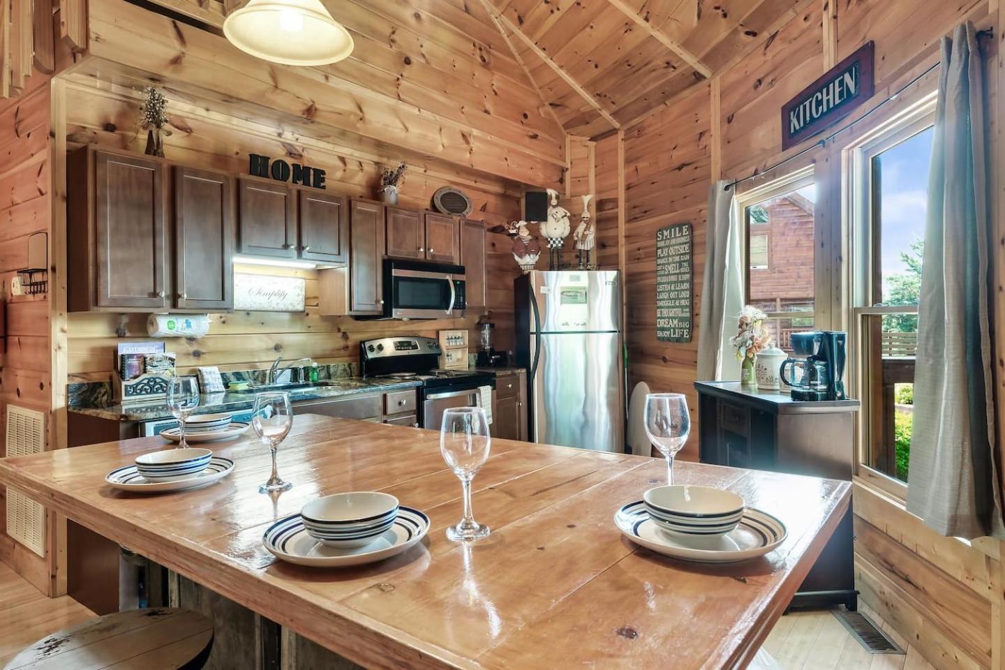 Mountain View Family Cabin W Game Room & Pool סביירוויל מראה חיצוני תמונה